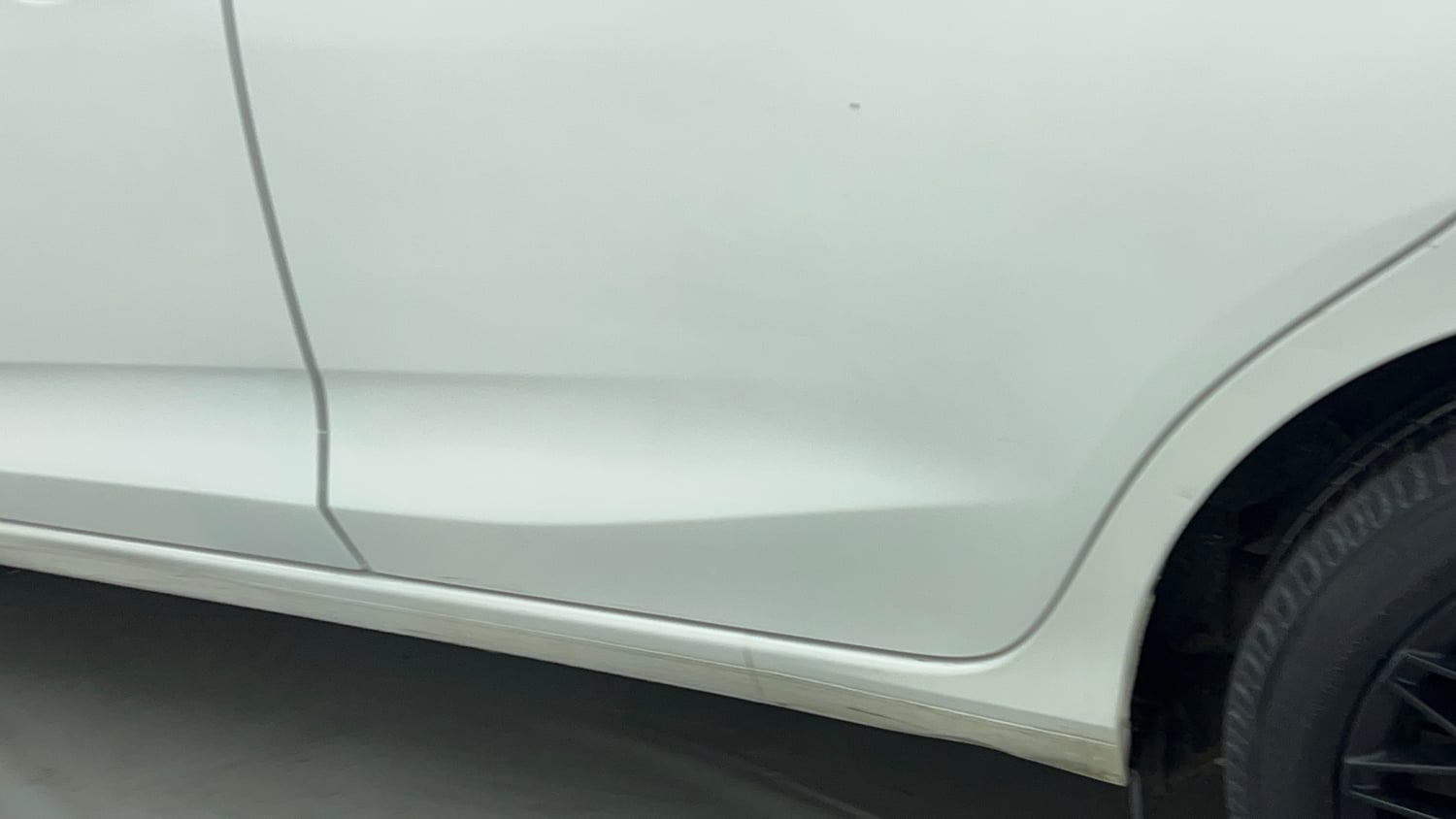 Used 2019 Honda Amaze 1.2 S CVT Petrol Petrol Automatic dents MINOR DENT