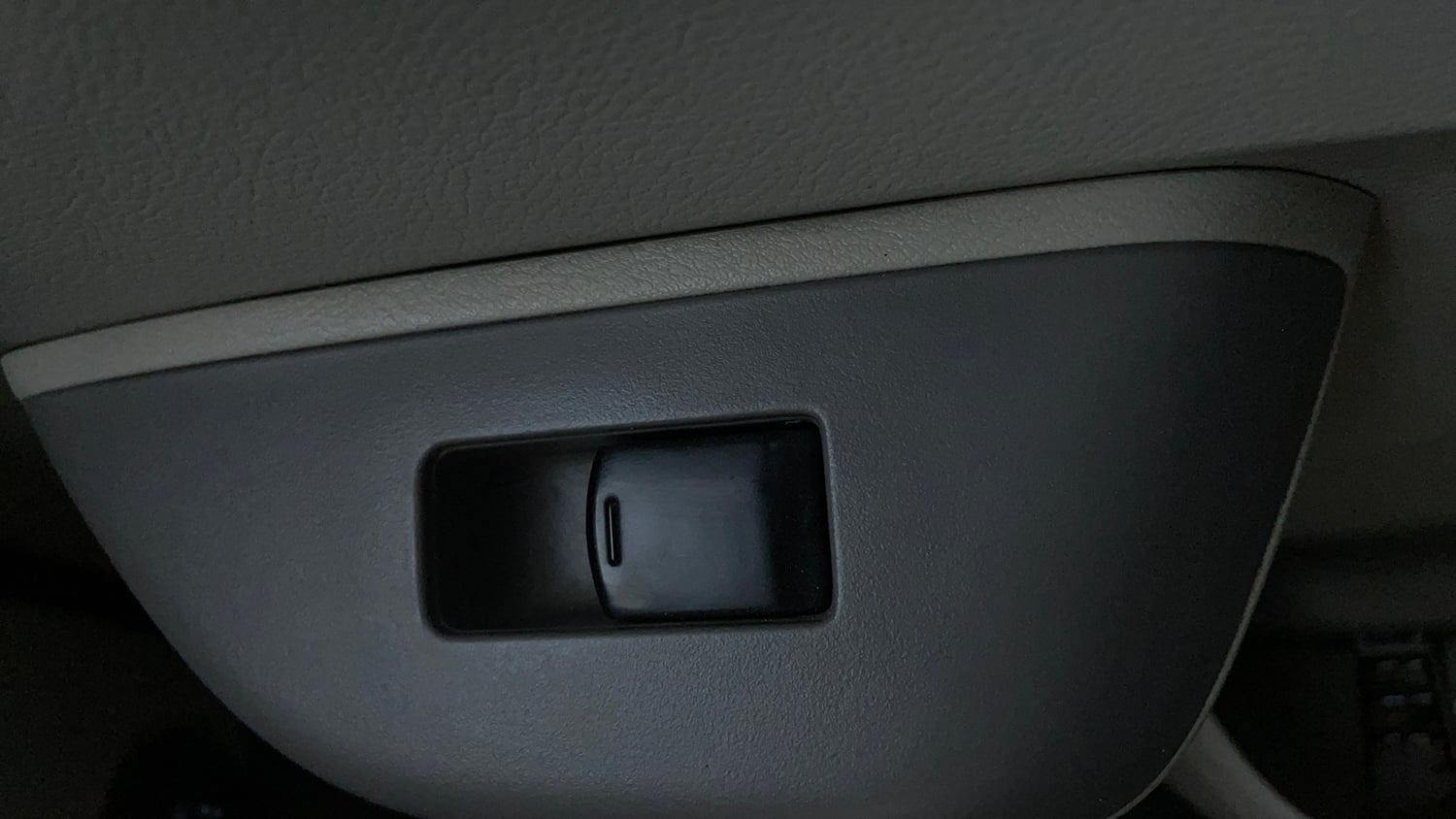 Used 2016 Datsun GO T Petrol Manual top_features Power windows