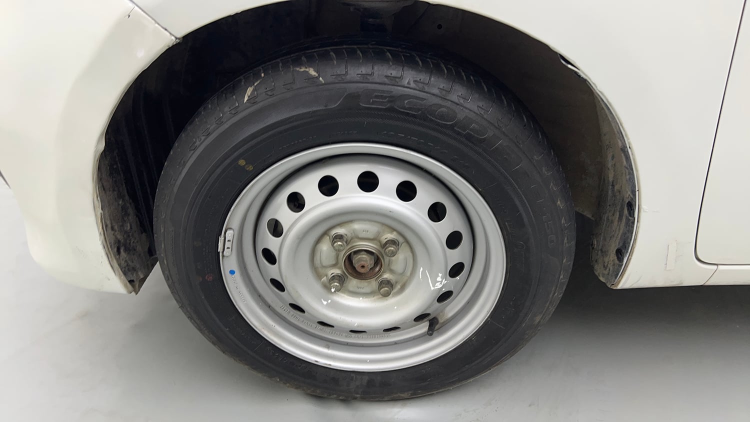 Used 2023 Maruti Suzuki Celerio LXi Petrol Manual tyres LEFT FRONT TYRE RIM VIEW