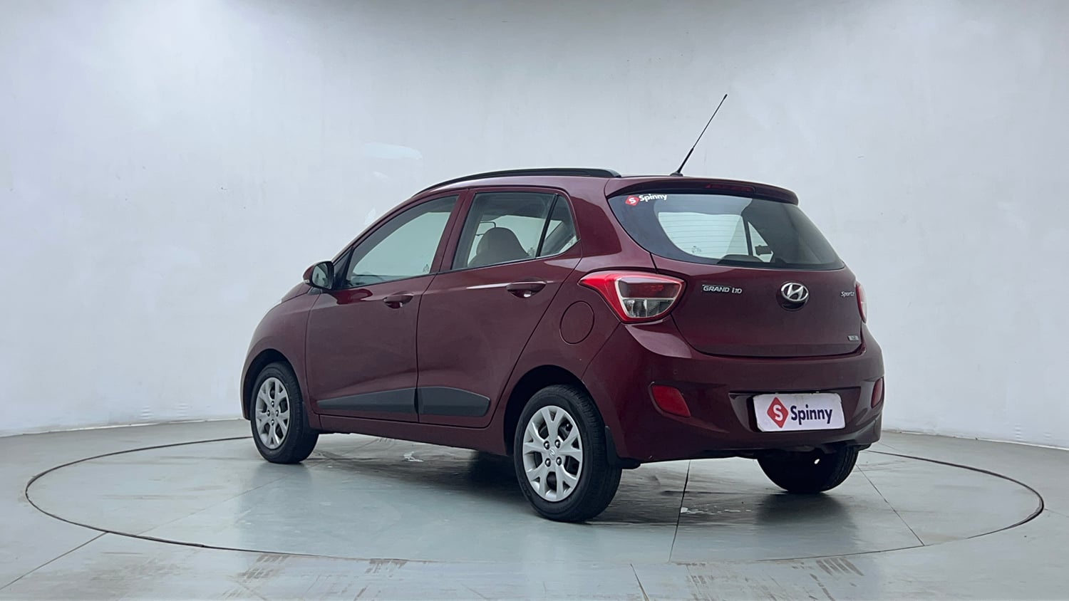 Used 2015 Hyundai Grand i10 Sportz 1.2 Kappa VTVT Petrol Manual exterior LEFT REAR CORNER VIEW