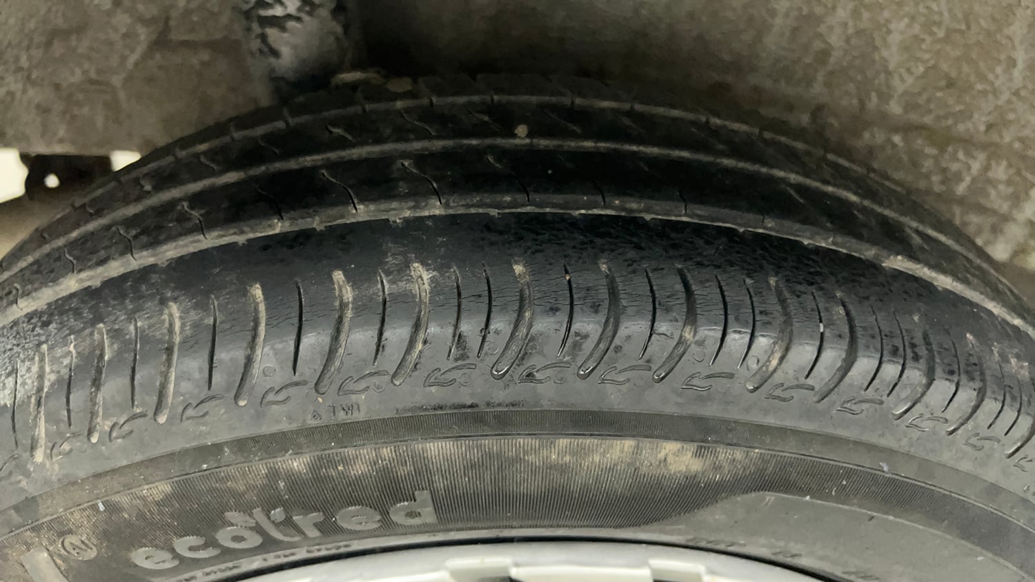 Used 2023 Maruti Suzuki Wagon R VXI 1.0 CNG Cng Manual tyres RIGHT REAR TYRE TREAD VIEW