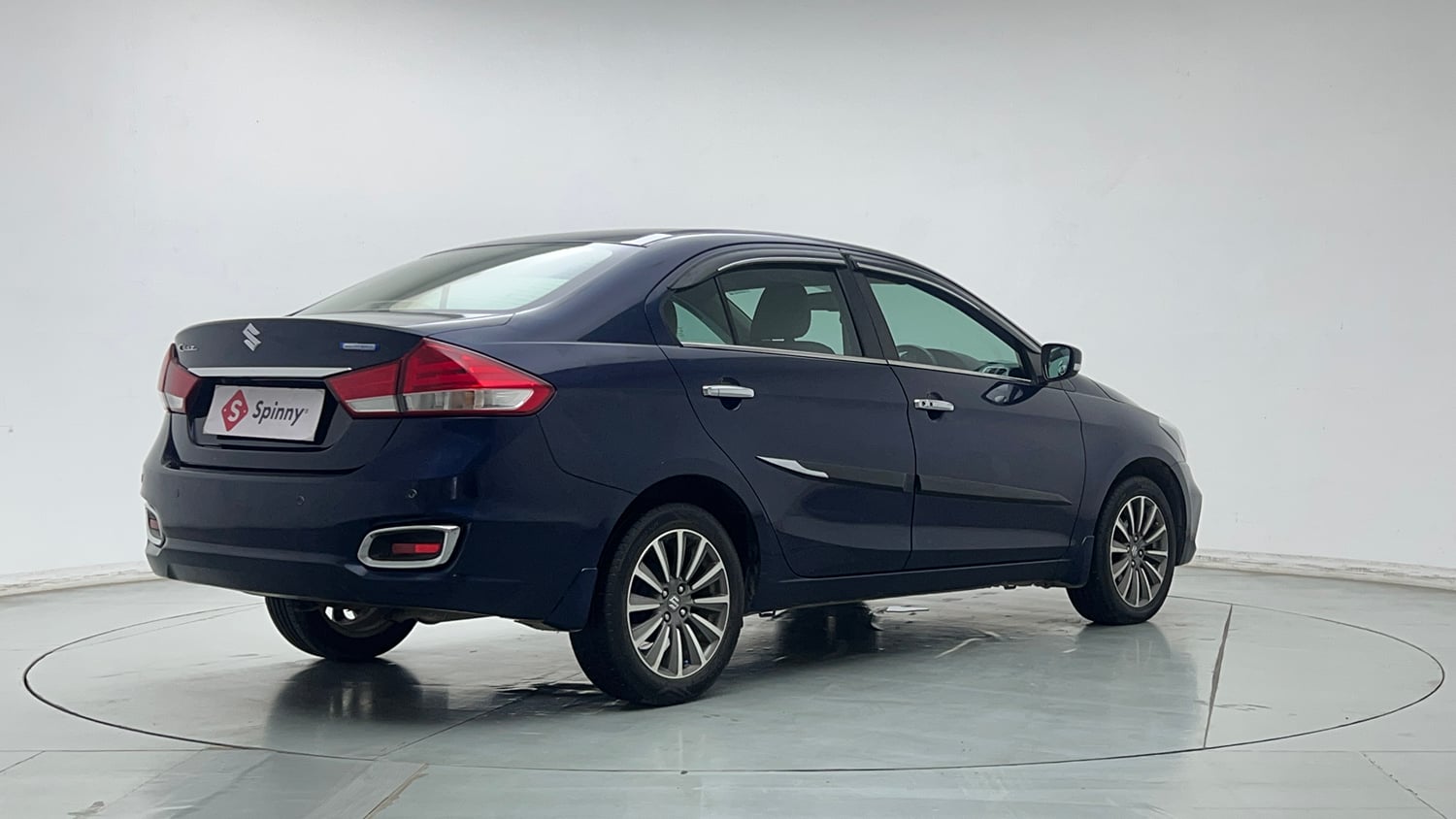 Used 2023 Maruti Suzuki Ciaz Alpha 1.5 Petrol Manual exterior RIGHT REAR CORNER VIEW
