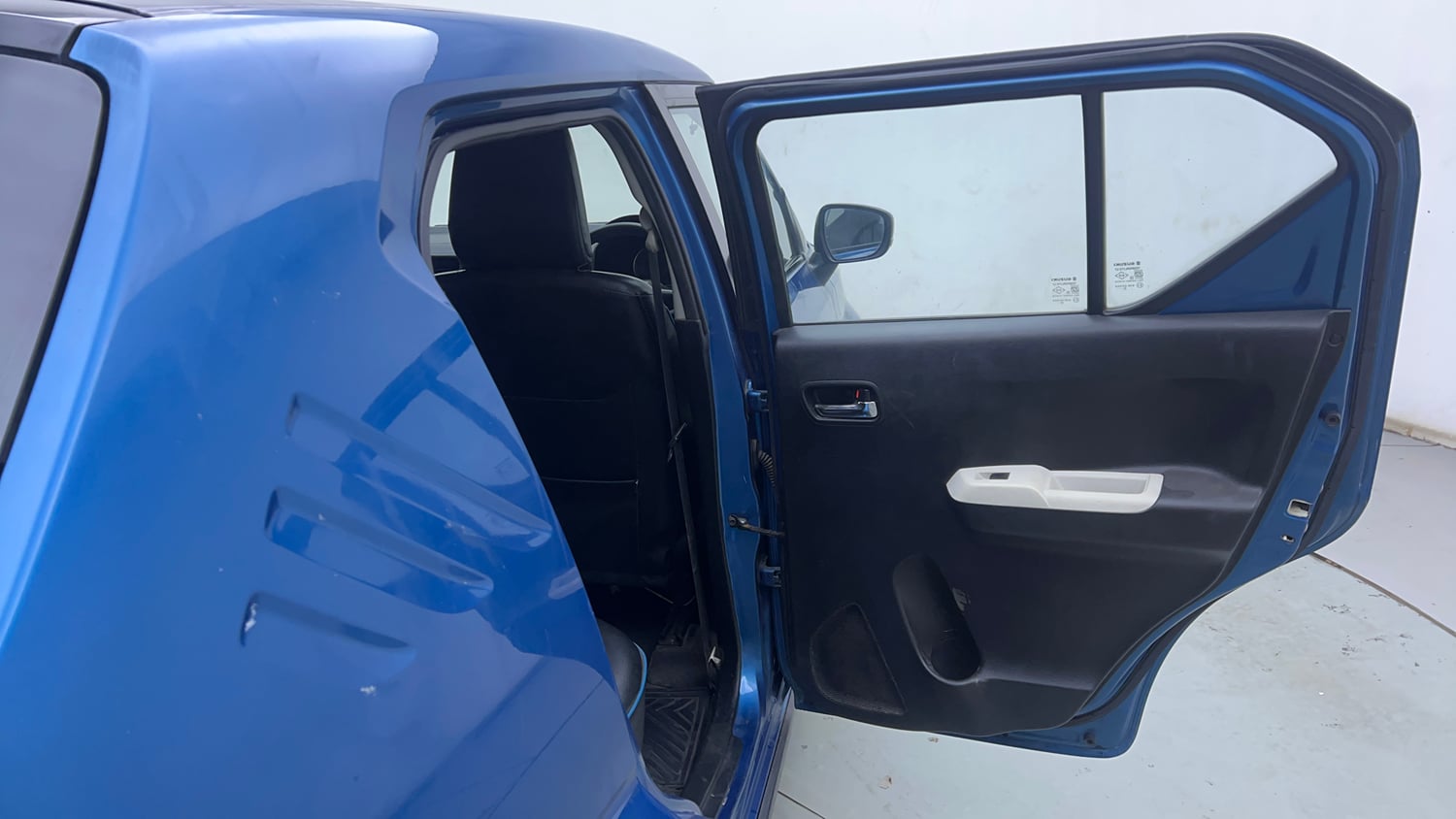 Used 2019 Maruti Suzuki Ignis [2017-2020] Zeta AMT Petrol Dual Tone Petrol Automatic interior RIGHT REAR DOOR OPEN VIEW