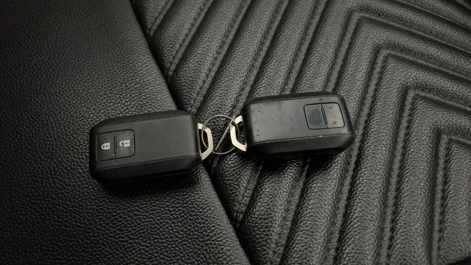 Used 2020 Maruti Suzuki Ignis Zeta 1.2 AMT Petrol Automatic extra CAR KEY VIEW