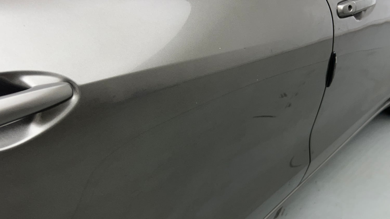 Used 2022 Maruti Suzuki Dzire VXi Petrol Manual dents MINOR SCRATCH
