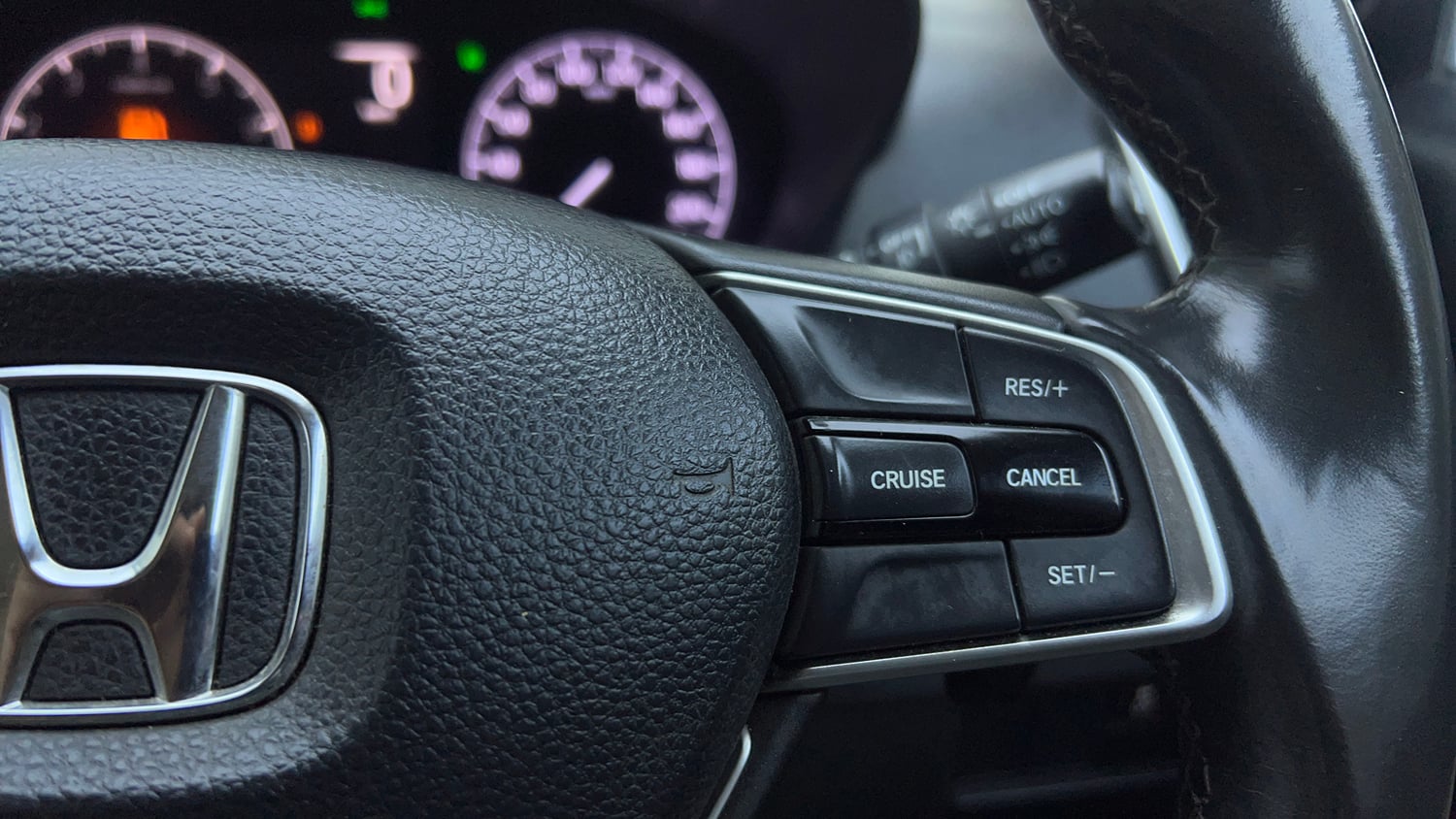 Used 2021 Honda City ZX CVT Petrol Petrol Automatic top_features Cruise control