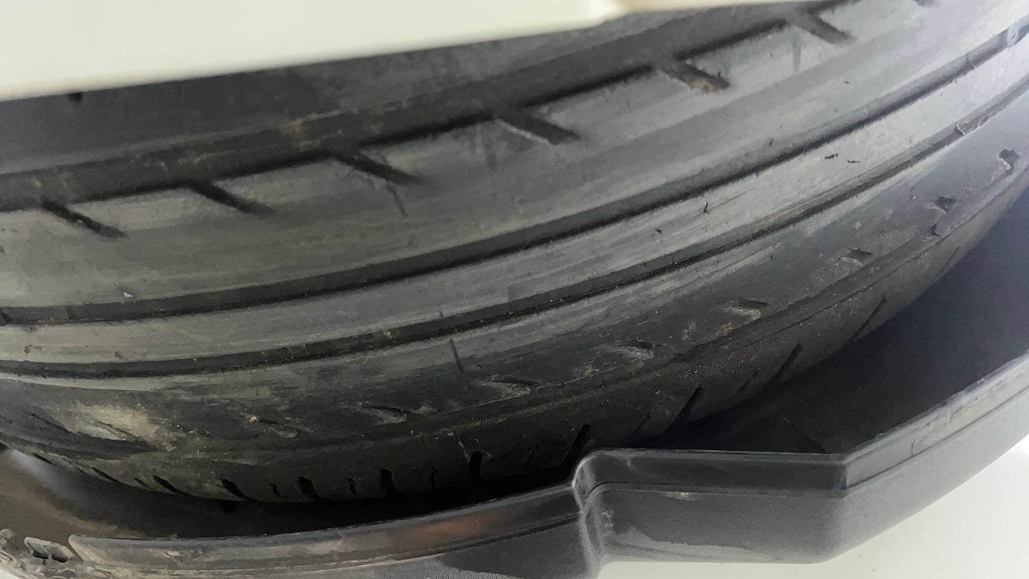 Used 2019 Ford EcoSport Titanium 1.5L TDCi Diesel Manual tyres SPARE TYRE VIEW