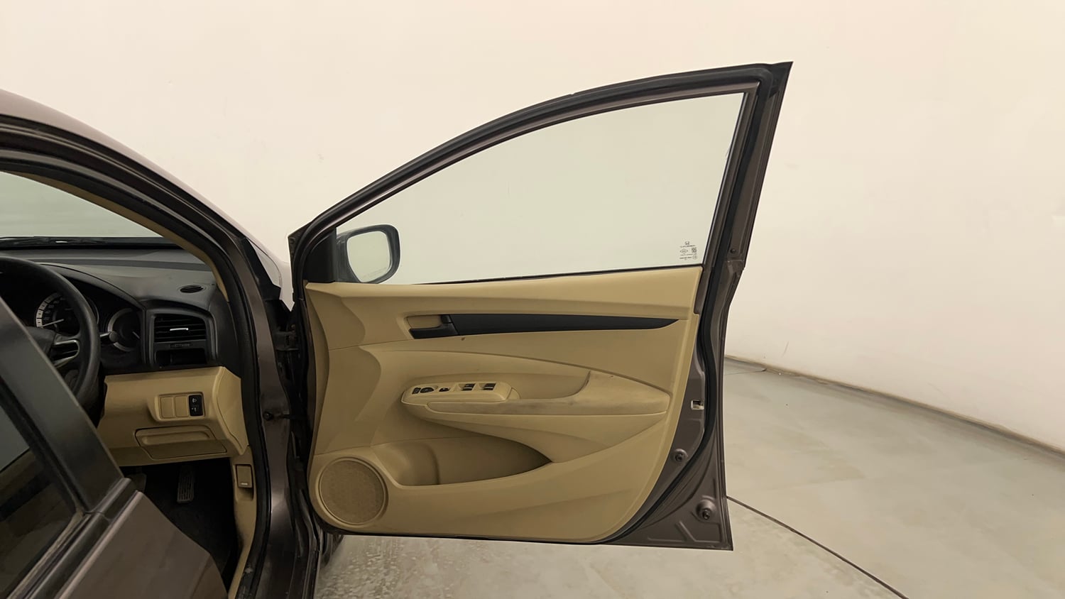Used 2012 Honda City 1.5 S MT Petrol Manual interior RIGHT FRONT DOOR OPEN VIEW