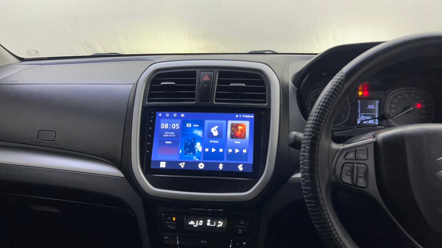 Used 2022 maruti-suzuki Vitara Brezza VXi Petrol Manual top_features Integrated (in-dash) music system