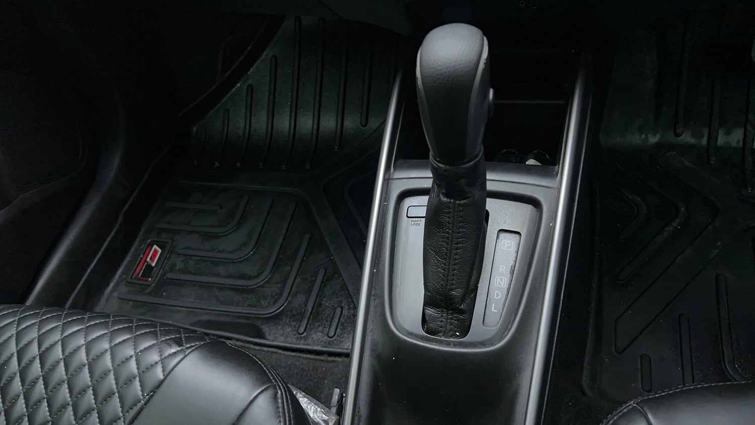Used 2020 Maruti Suzuki Baleno Alpha Automatic Petrol Automatic interior GEAR  KNOB VIEW