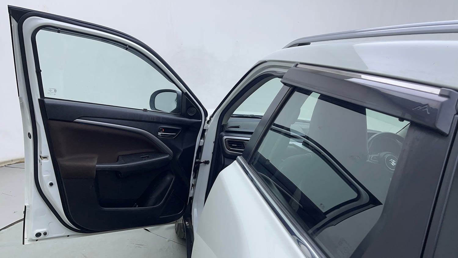 Used 2023 Maruti Suzuki Brezza ZXi Plus Petrol Manual interior LEFT FRONT DOOR OPEN VIEW