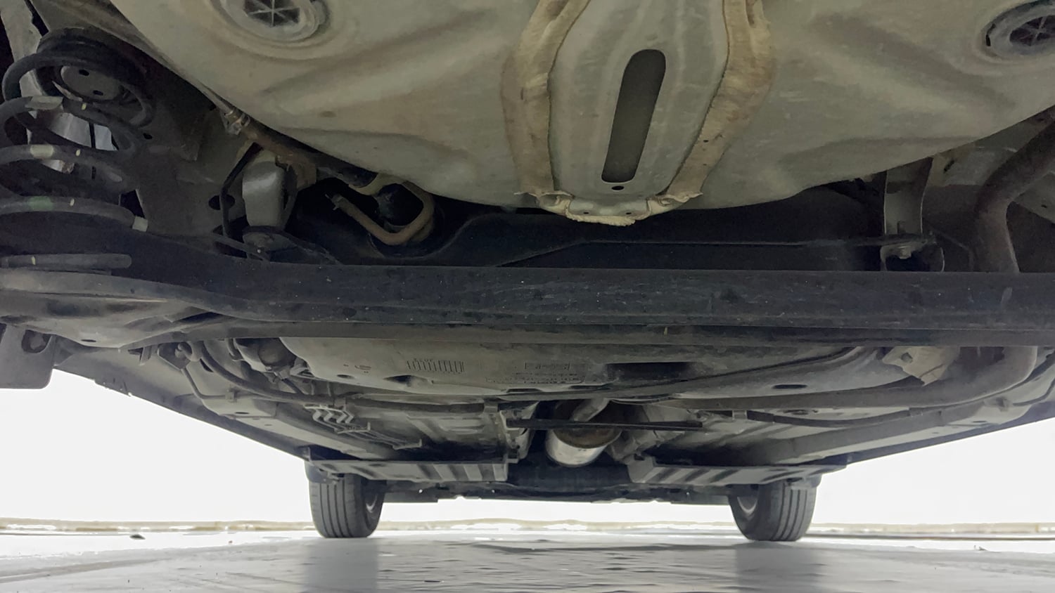 Used 2022 Maruti Suzuki Swift ZXi Plus Petrol Manual extra REAR UNDERBODY VIEW (TAKEN FROM REAR)