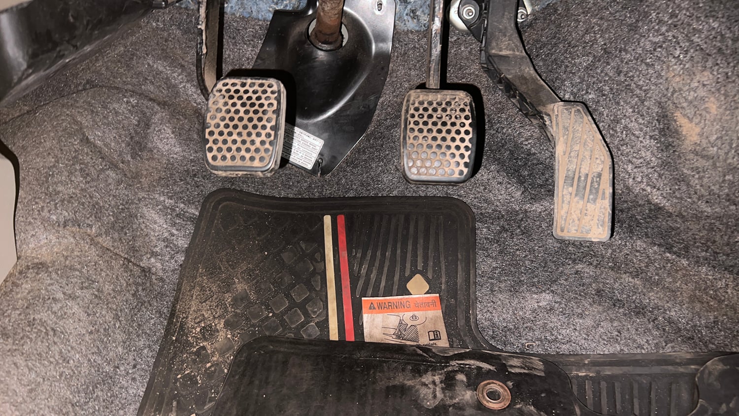 Used 2020 Maruti Suzuki Alto 800 Vxi Plus Petrol Manual interior PEDALS VIEW