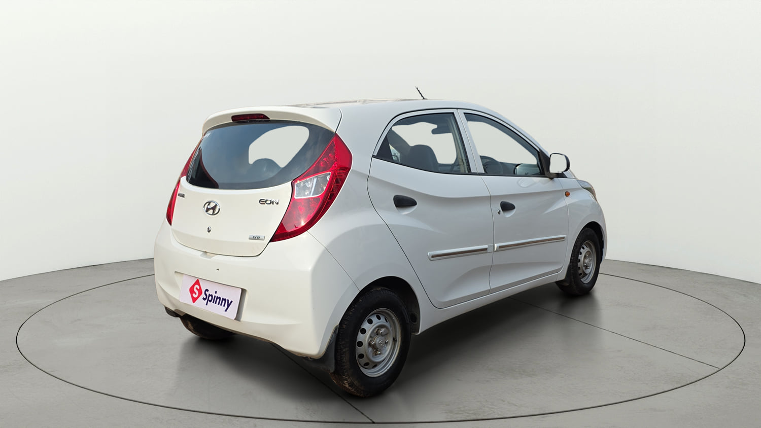 Used 2014 Hyundai Eon Era + Petrol Manual exterior RIGHT REAR CORNER VIEW