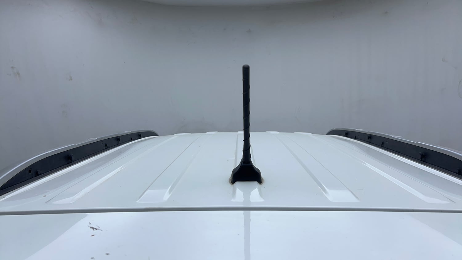 Used 2019 Ford EcoSport Titanium 1.5L TDCi Diesel Manual exterior EXTERIOR ROOF VIEW