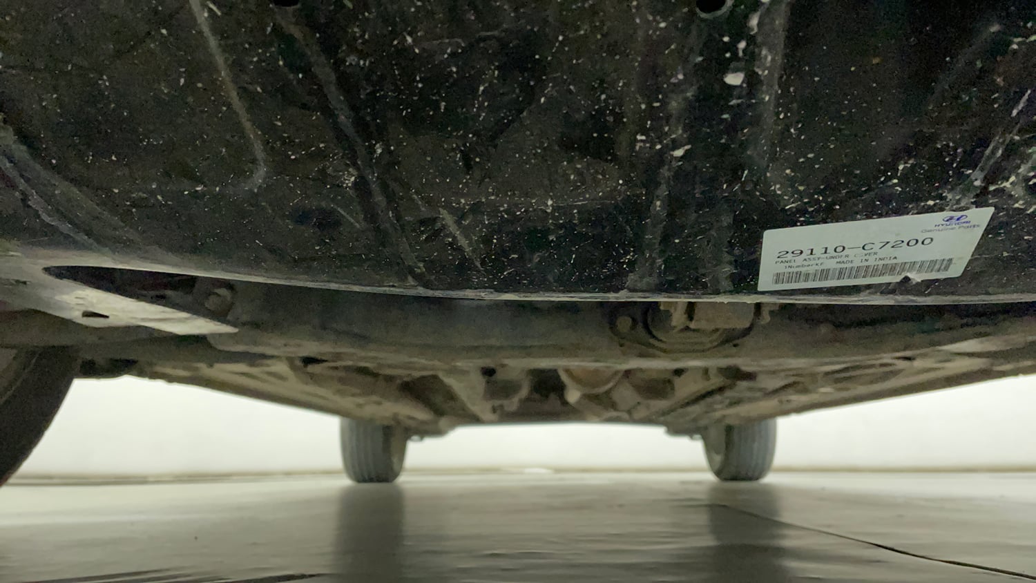 Used 2020 Hyundai Elite i20 Asta 1.2 (O) Petrol Manual extra FRONT LEFT UNDERBODY VIEW