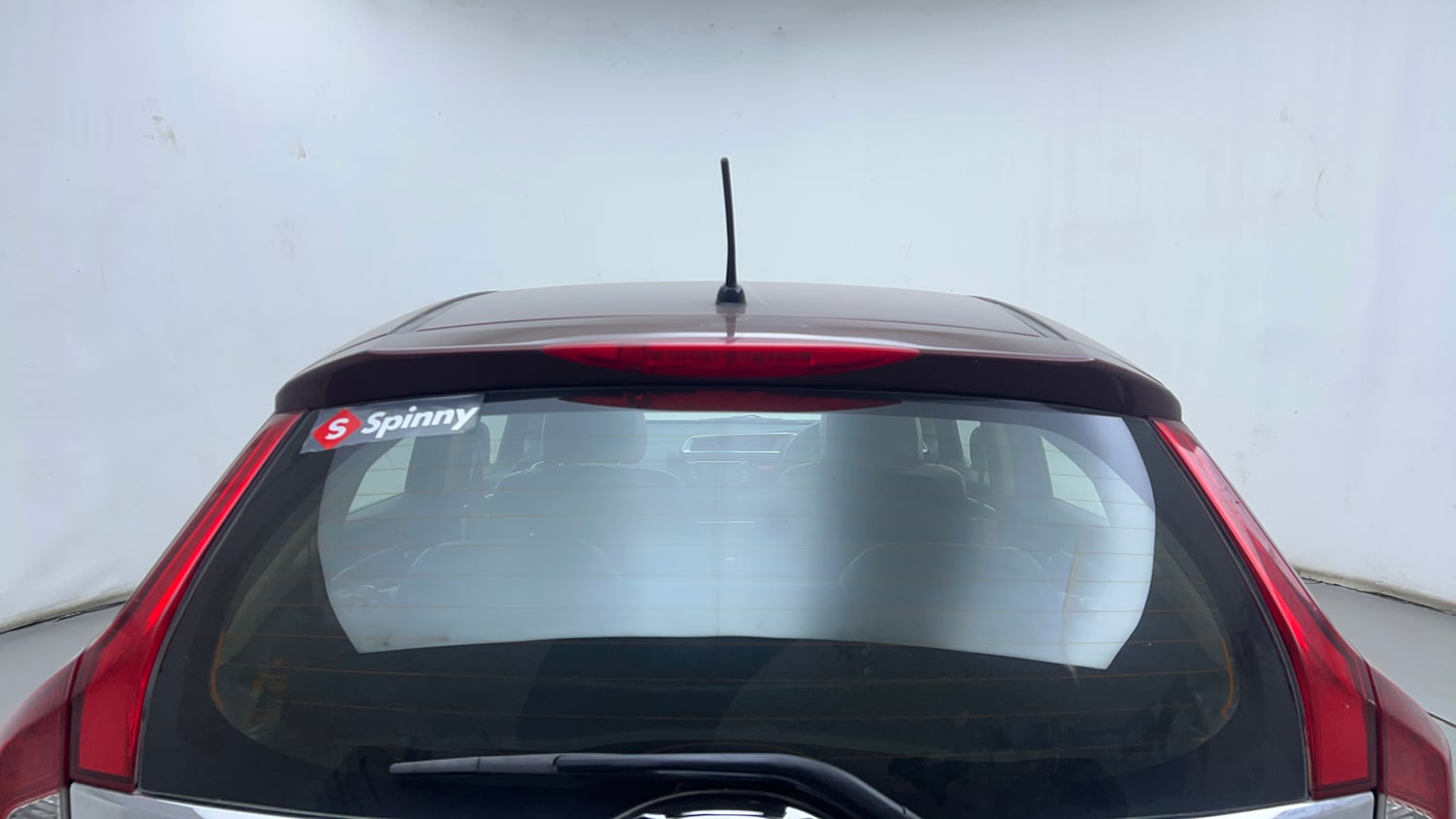 Used 2016 Honda Jazz V Petrol Petrol Manual exterior BACK WINDSHIELD VIEW