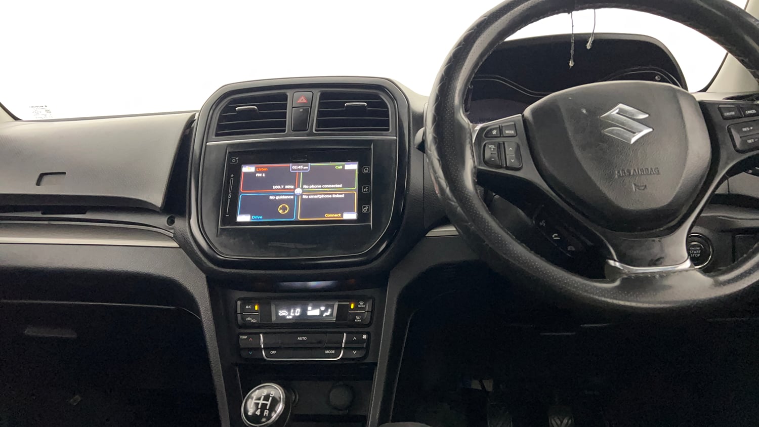 Used 2019 Maruti Suzuki Vitara Brezza [2016-2020] ZDi Plus Diesel Manual interior MUSIC SYSTEM & AC CONTROL VIEW