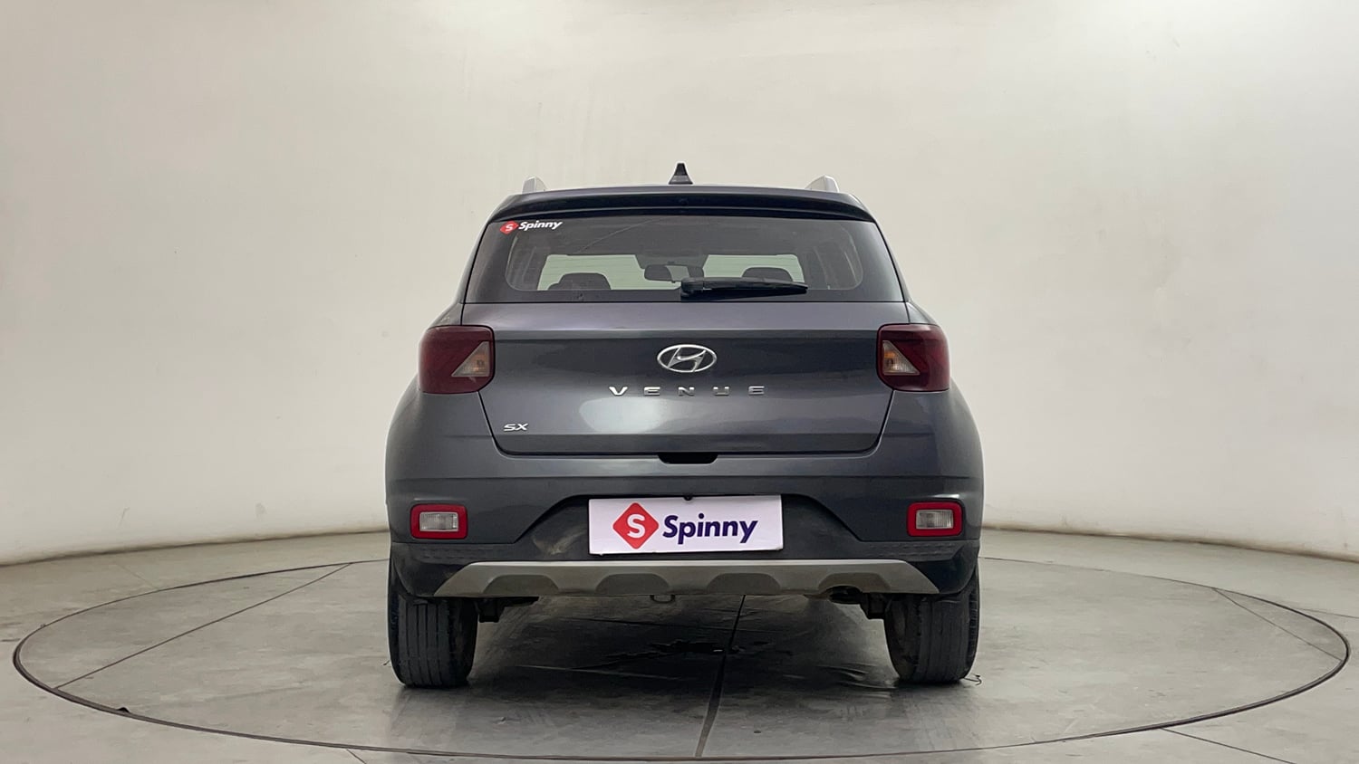 Used 2022 Hyundai Venue SX (O) 1.5 CRDi Executive Diesel Manual exterior BACK VIEW