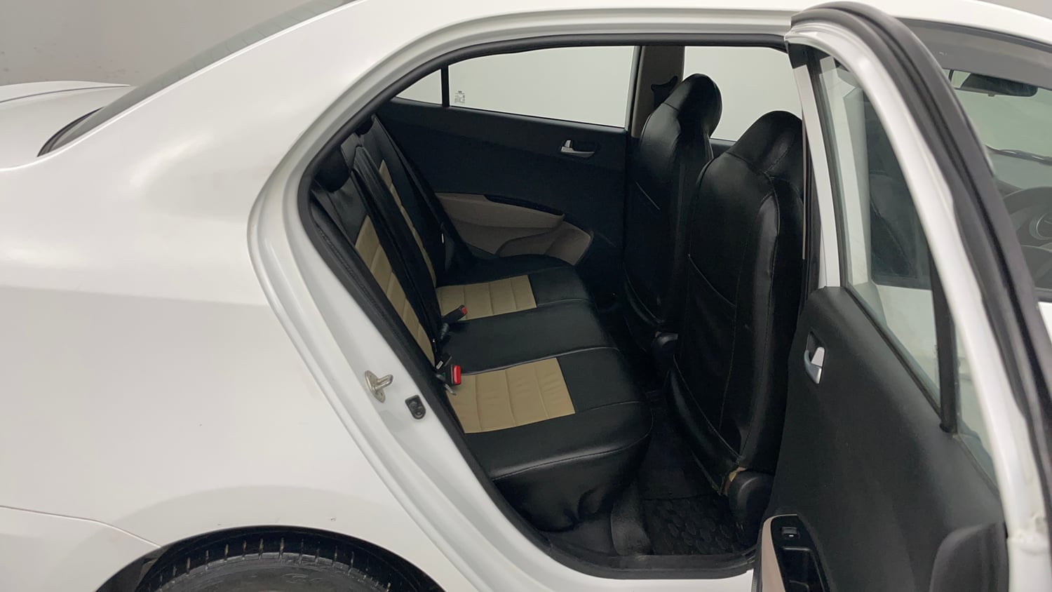 Used 2019 Hyundai Xcent SX Petrol Manual interior RIGHT SIDE REAR DOOR CABIN VIEW
