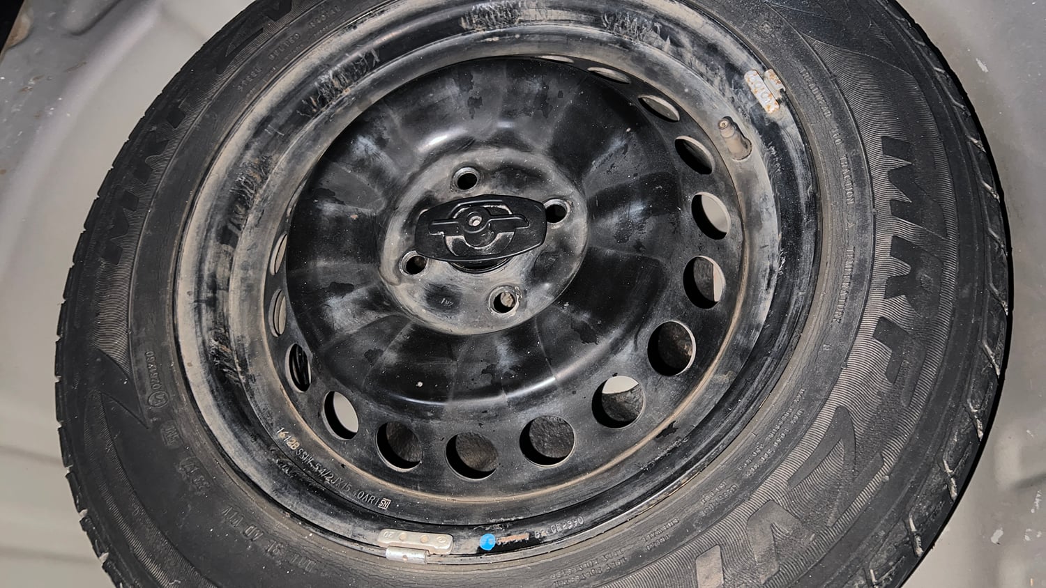 Used 2018 Maruti Suzuki Baleno Delta 1.2 Petrol Manual tyres SPARE TYRE VIEW