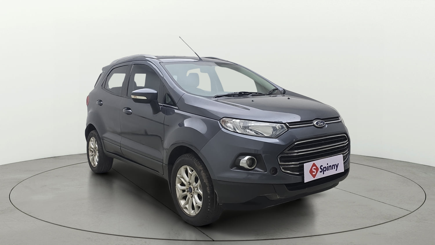 Used 2015 Ford EcoSport Titanium 1.5 TDCi Diesel Manual exterior RIGHT FRONT CORNER VIEW