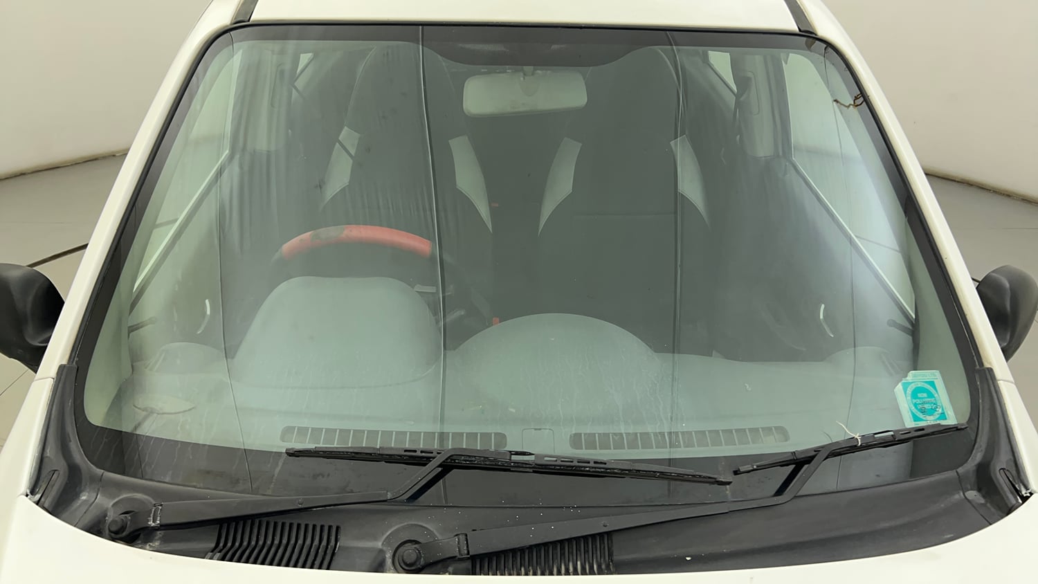 Used 2014 Maruti Suzuki Alto 800 Lxi Petrol Manual exterior FRONT WINDSHIELD VIEW