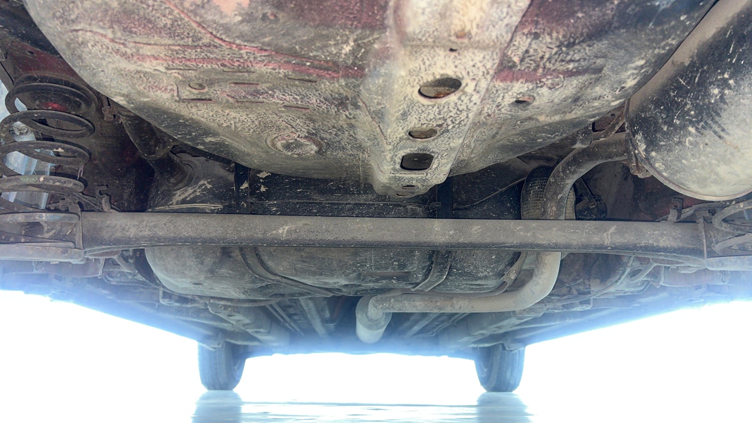 Used 2013 Maruti Suzuki Swift VXi Petrol Manual extra REAR UNDERBODY VIEW (TAKEN FROM REAR)