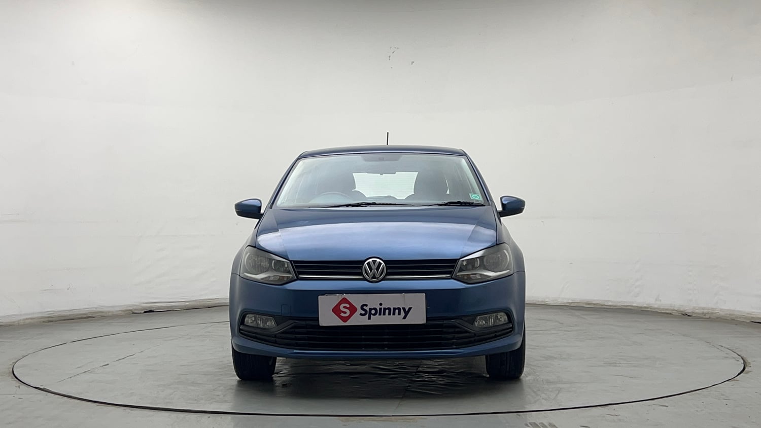 Used 2017 Volkswagen Polo Comfortline 1.2L (P) Petrol Manual exterior FRONT VIEW