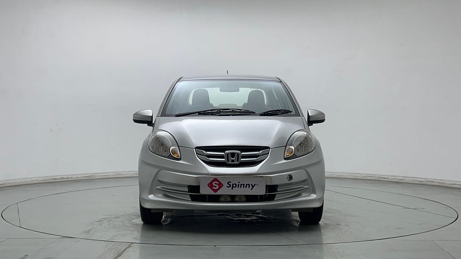 Used 2015 Honda Amaze 1.2 S i-VTEC Petrol Manual exterior FRONT VIEW