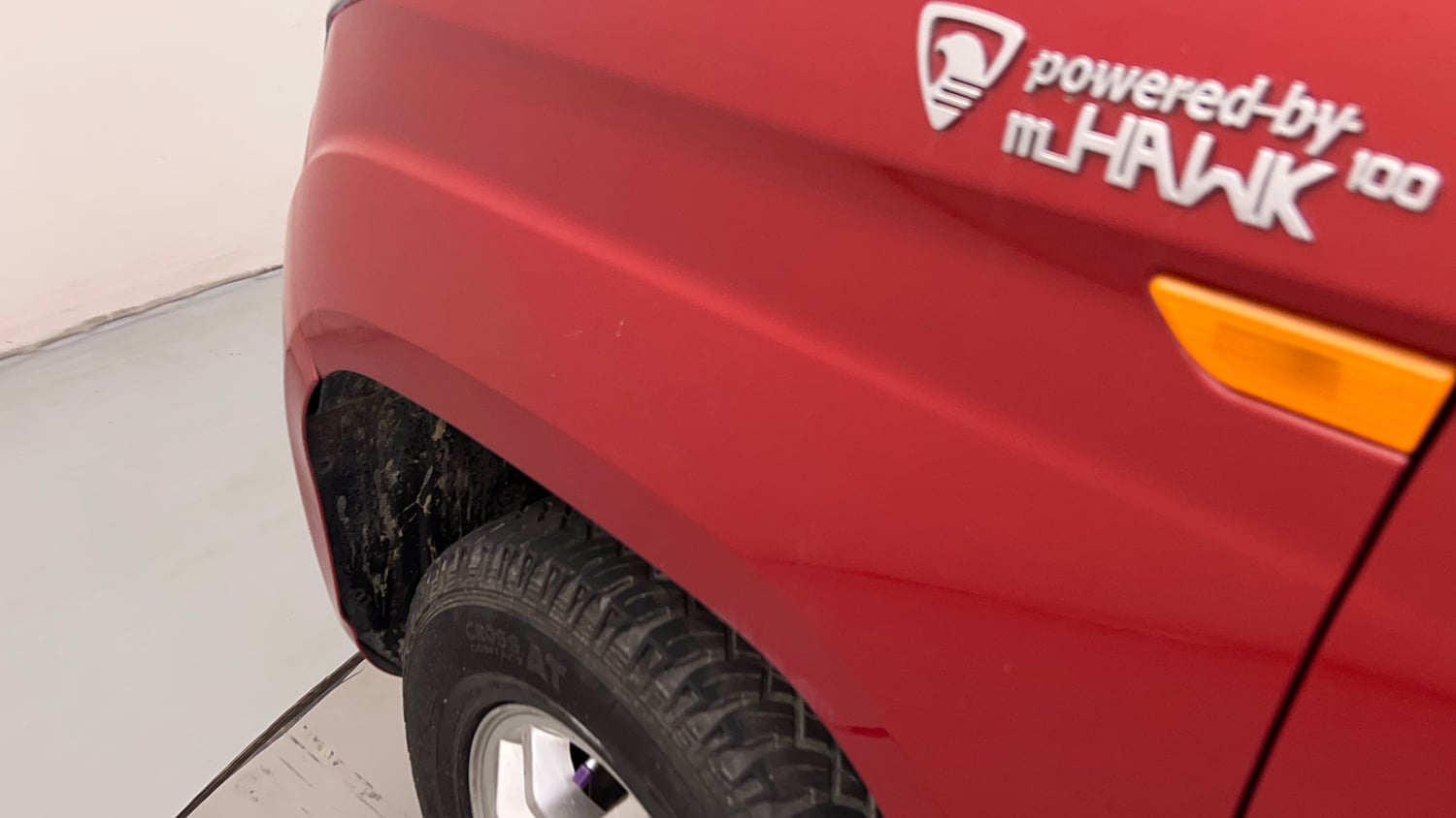 Used 2016 Mahindra TUV300 T8 Diesel Manual dents MINOR DENT