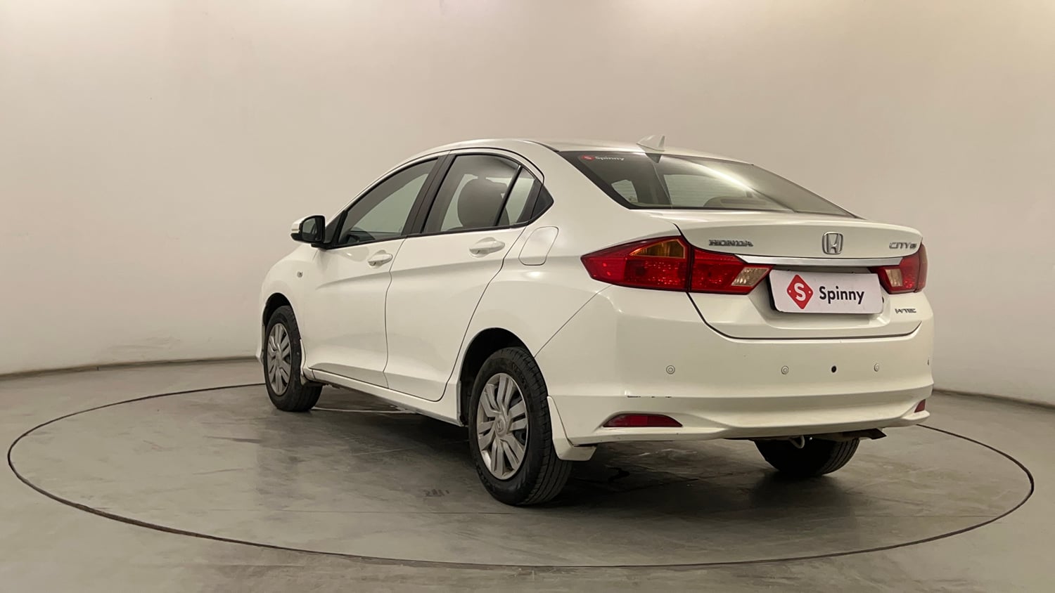 Used 2016 Honda City SV Petrol Manual exterior LEFT REAR CORNER VIEW