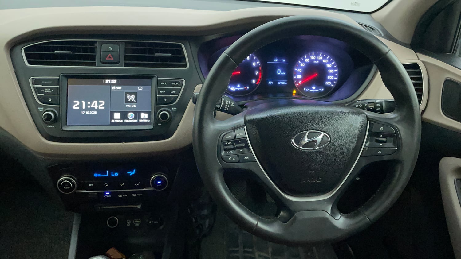 Used 2020 Hyundai Elite i20 Asta 1.2 (O) Petrol Manual interior STEERING VIEW