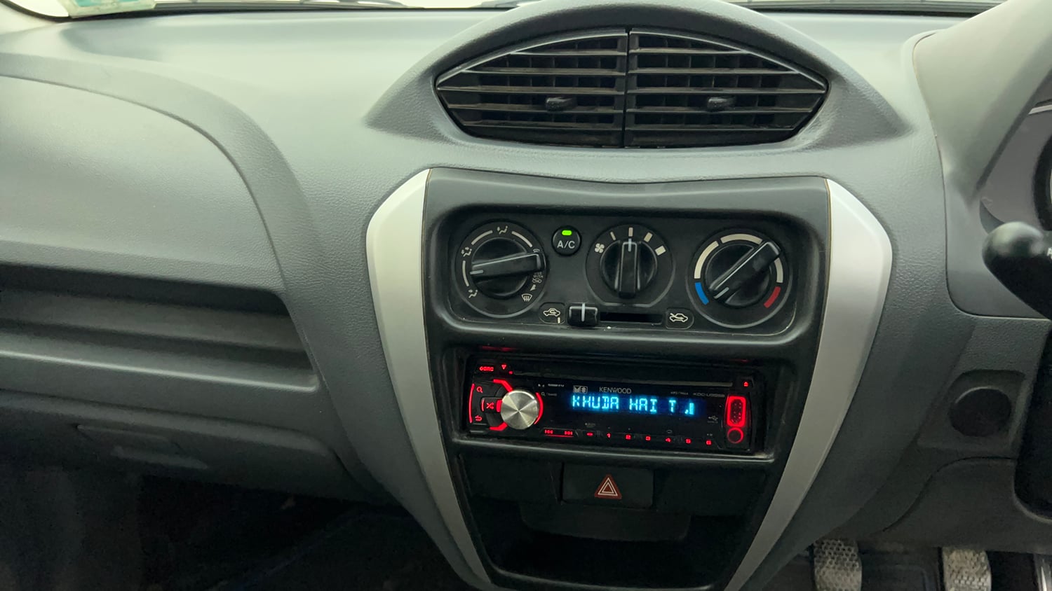 Used 2014 Maruti Suzuki Alto 800 Lxi Petrol Manual interior MUSIC SYSTEM & AC CONTROL VIEW