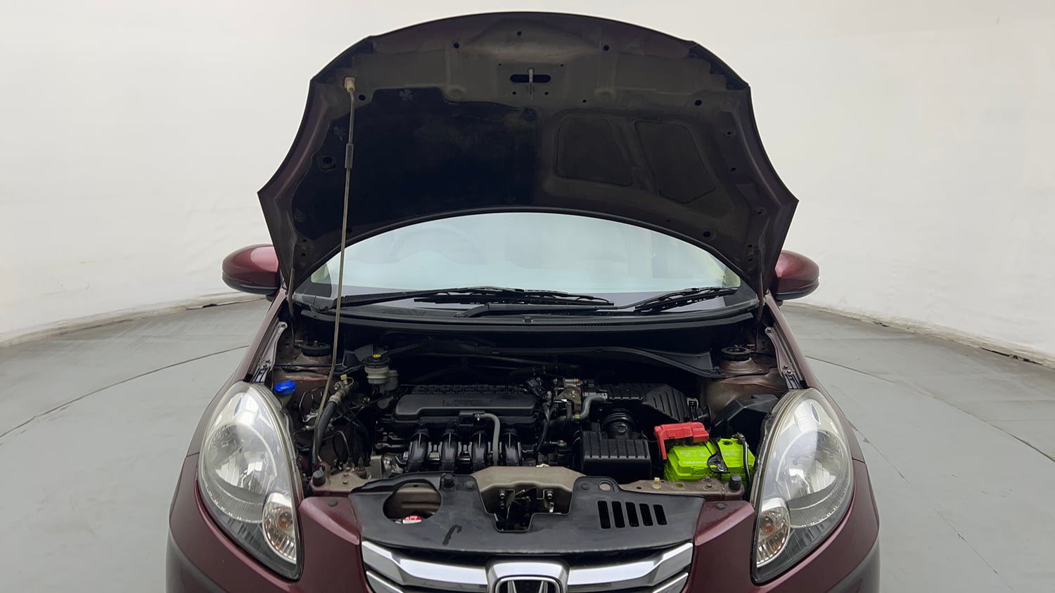 Used 2015 Honda Amaze 1.2 S i-VTEC Petrol Manual engine ENGINE & BONNET OPEN FRONT VIEW