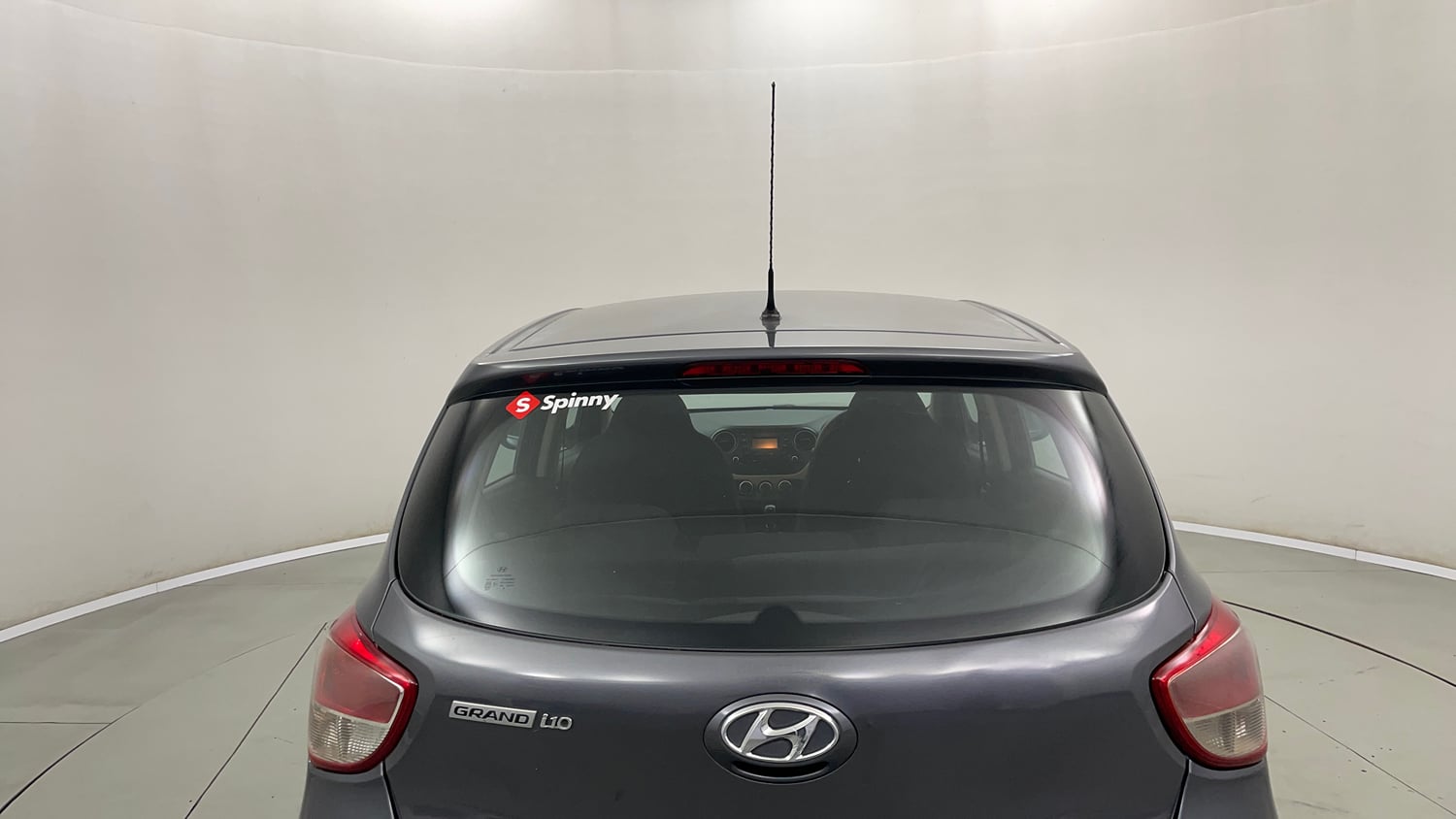 Used 2018 Hyundai Grand i10 Magna 1.2 Kappa VTVT Petrol Manual exterior BACK WINDSHIELD VIEW