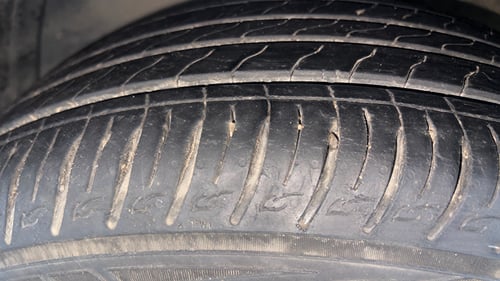 Used 2023 Kia Sonet GTX Plus 1.0 DCT Petrol Automatic tyres LEFT FRONT TYRE TREAD VIEW