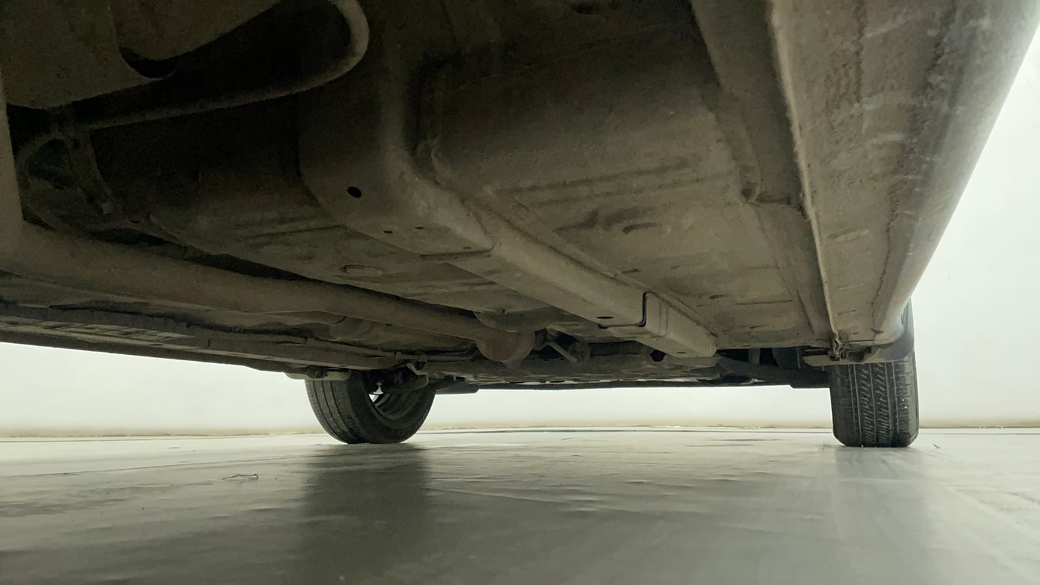 Used 2024 Hyundai Grand i10 Nios Corporate1.2 Kappa Petrol Manual extra REAR RIGHT UNDERBODY VIEW