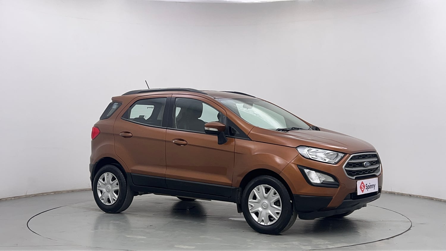 Used 2018 Ford EcoSport Trend + 1.5L TDCi Diesel Manual exterior RIGHT FRONT CORNER VIEW