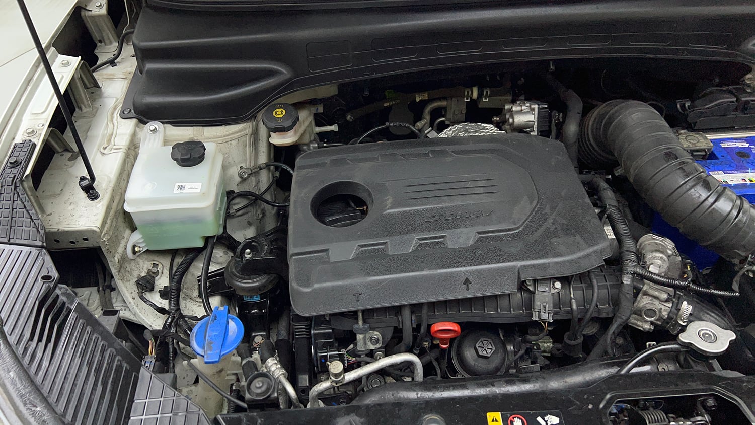 Used 2022 Hyundai Alcazar Prestige Exe (O) 7 STR 1.5 Diesel AT Diesel Automatic engine ENGINE RIGHT SIDE VIEW