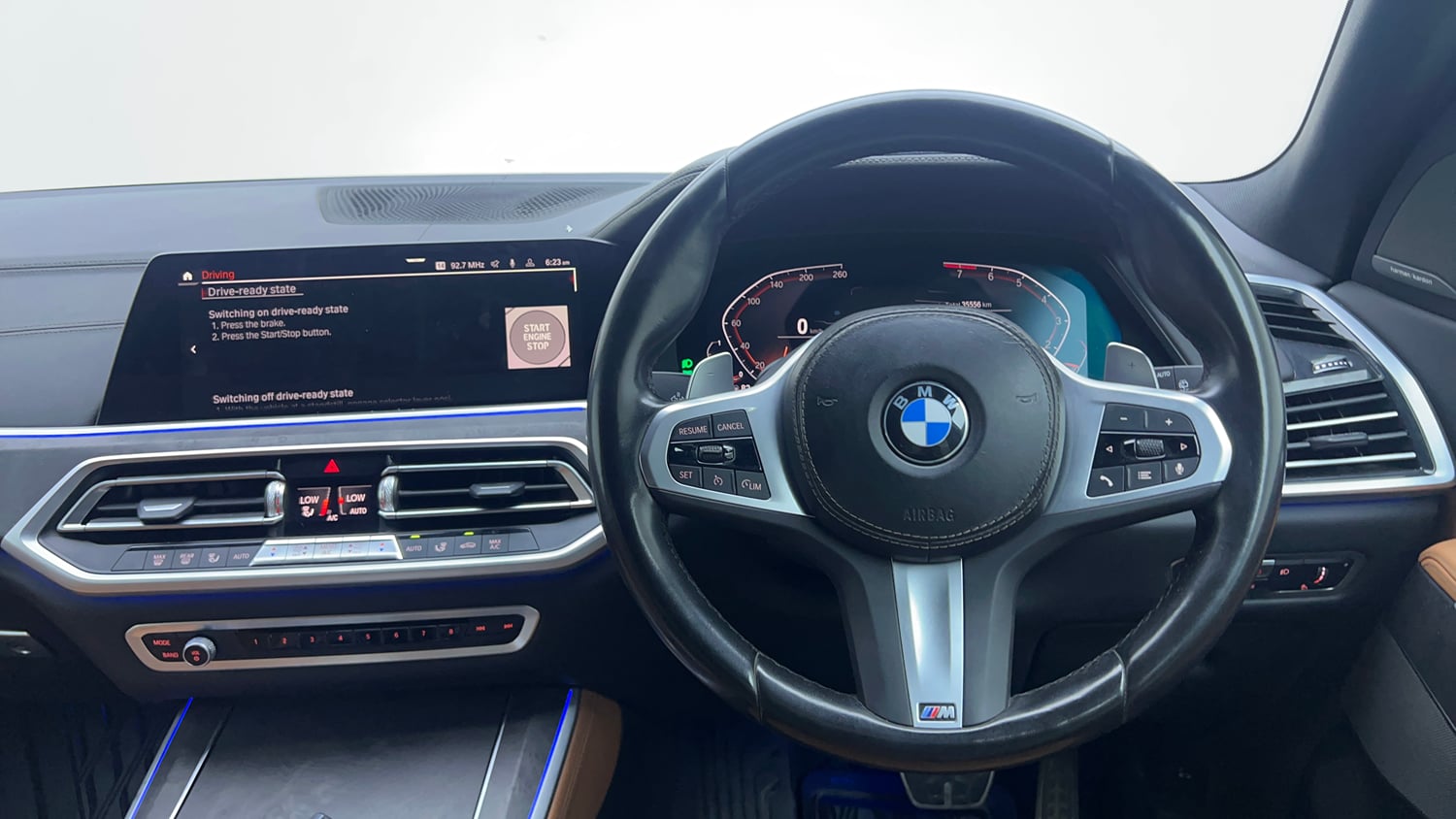 Used 2022 BMW X5 xDrive40i M Sport Petrol Automatic interior STEERING VIEW