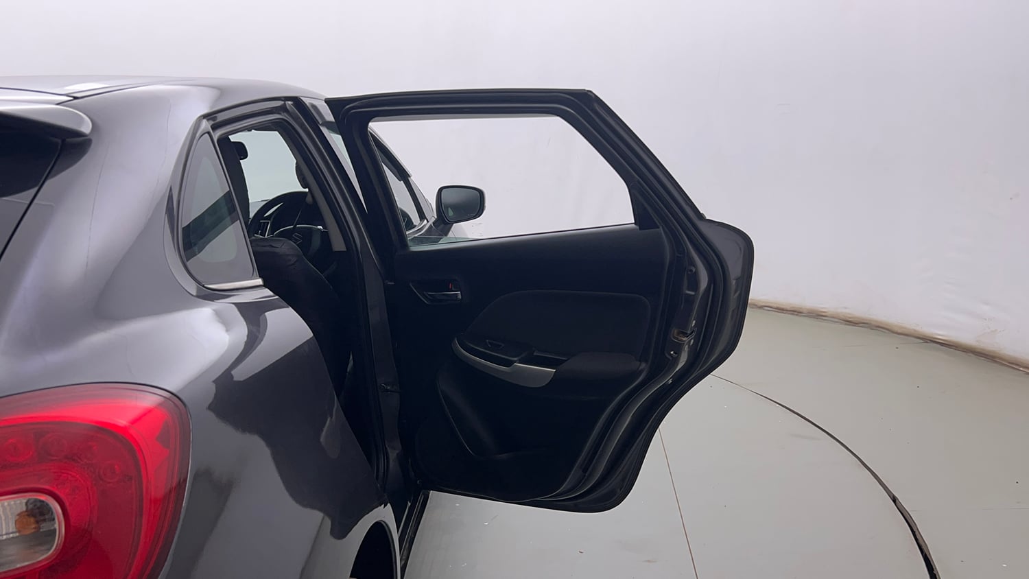 Used 2018 Maruti Suzuki Baleno Zeta 1.2 AT Petrol Automatic interior RIGHT REAR DOOR OPEN VIEW