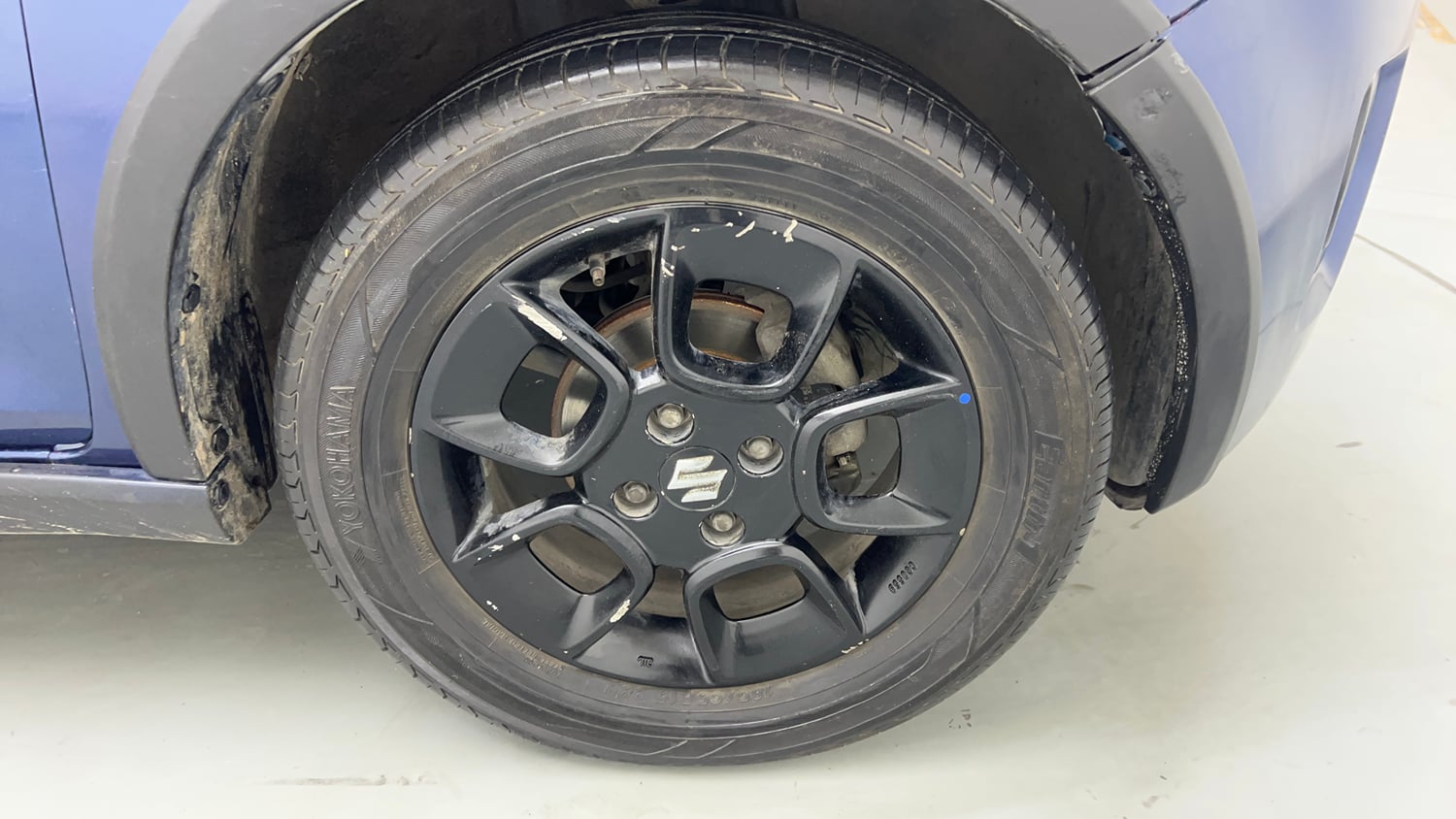 Used 2022 Maruti Suzuki Ignis Zeta 1.2 MT Petrol Manual tyres RIGHT FRONT TYRE RIM VIEW