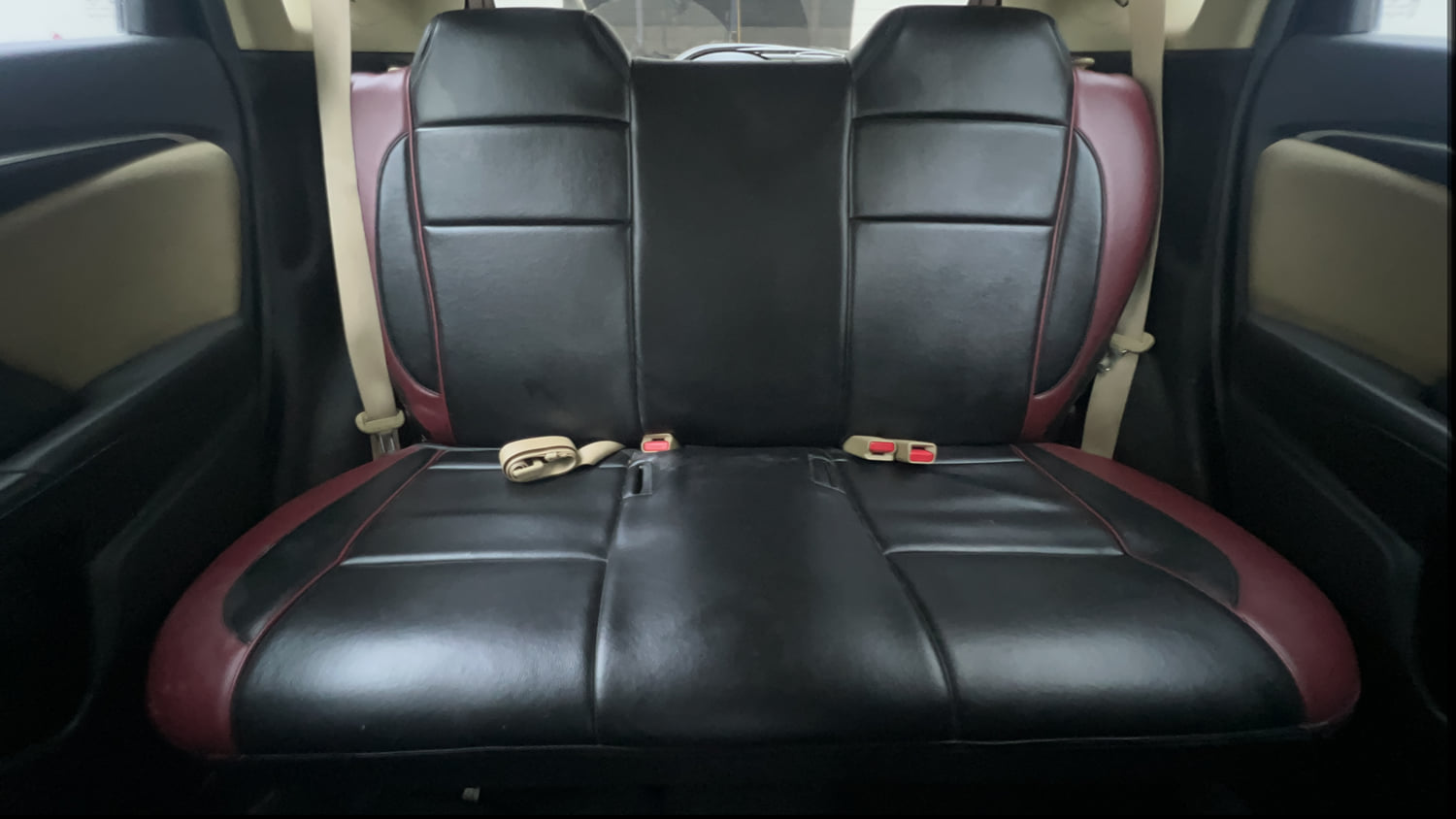 Used 2016 Honda Jazz V Petrol Petrol Manual interior REAR SEAT CONDITION VIEW