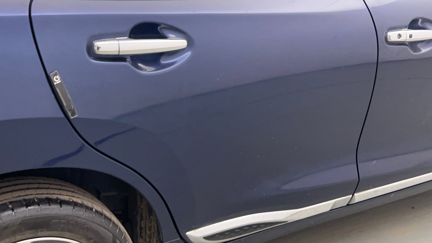 Used 2023 Toyota Glanza V AMT Petrol Automatic dents MINOR SCRATCH
