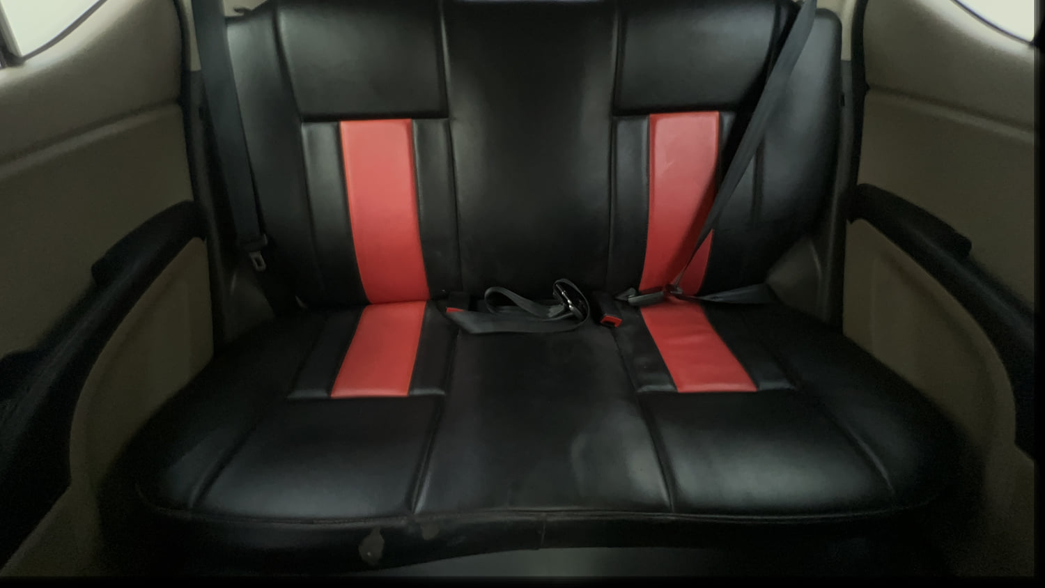 Used 2012 Hyundai i10 Magna 1.2 Kappa2 Petrol Manual interior REAR SEAT CONDITION VIEW