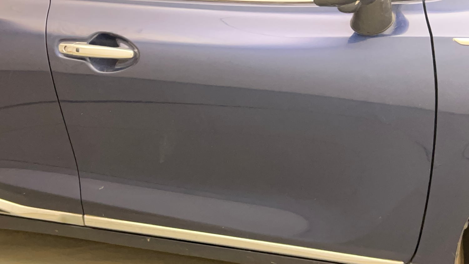 Used 2023 Toyota Glanza V AMT Petrol Automatic dents MINOR SCRATCH