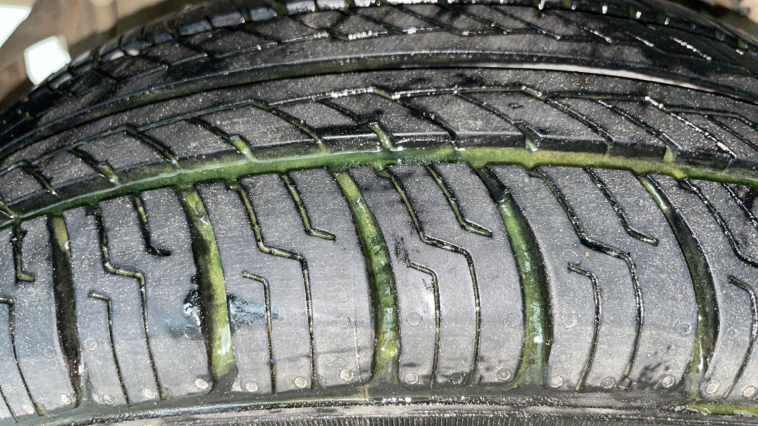 Used 2019 Hyundai Grand i10 Magna 1.2 Kappa VTVT Petrol Manual tyres RIGHT REAR TYRE TREAD VIEW