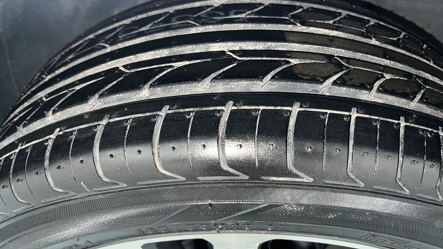 Used 2021 Tata Altroz XZ Petrol Petrol Manual tyres RIGHT REAR TYRE TREAD VIEW