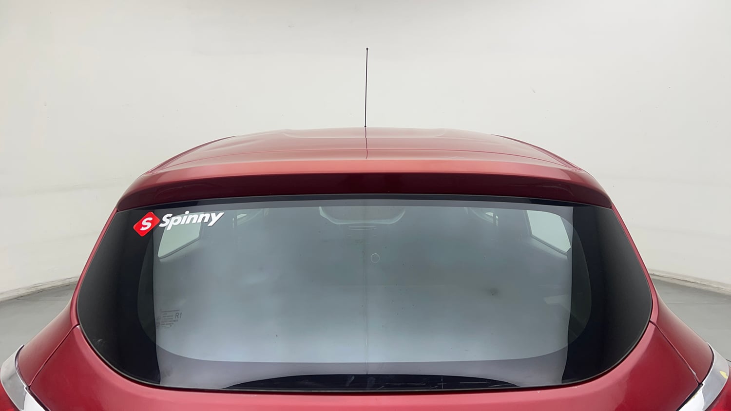 Used 2018 Renault Kwid 1.0 RXT AMT Opt Petrol Automatic exterior BACK WINDSHIELD VIEW